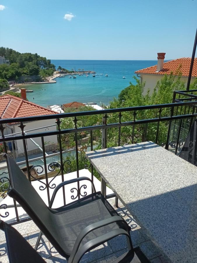 Sea & Honey Apartment Кърк Екстериор снимка