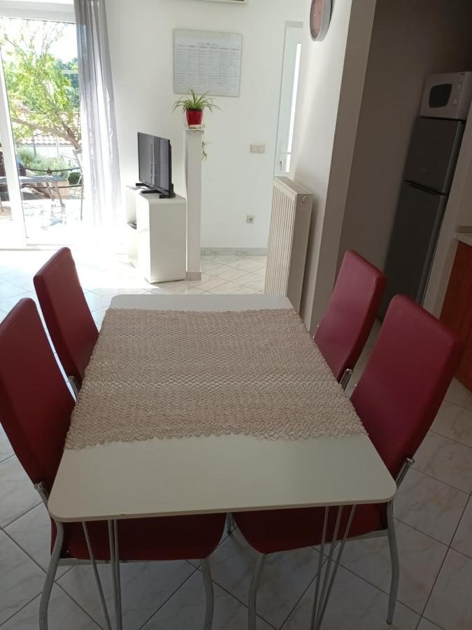 Sea & Honey Apartment Кърк Екстериор снимка