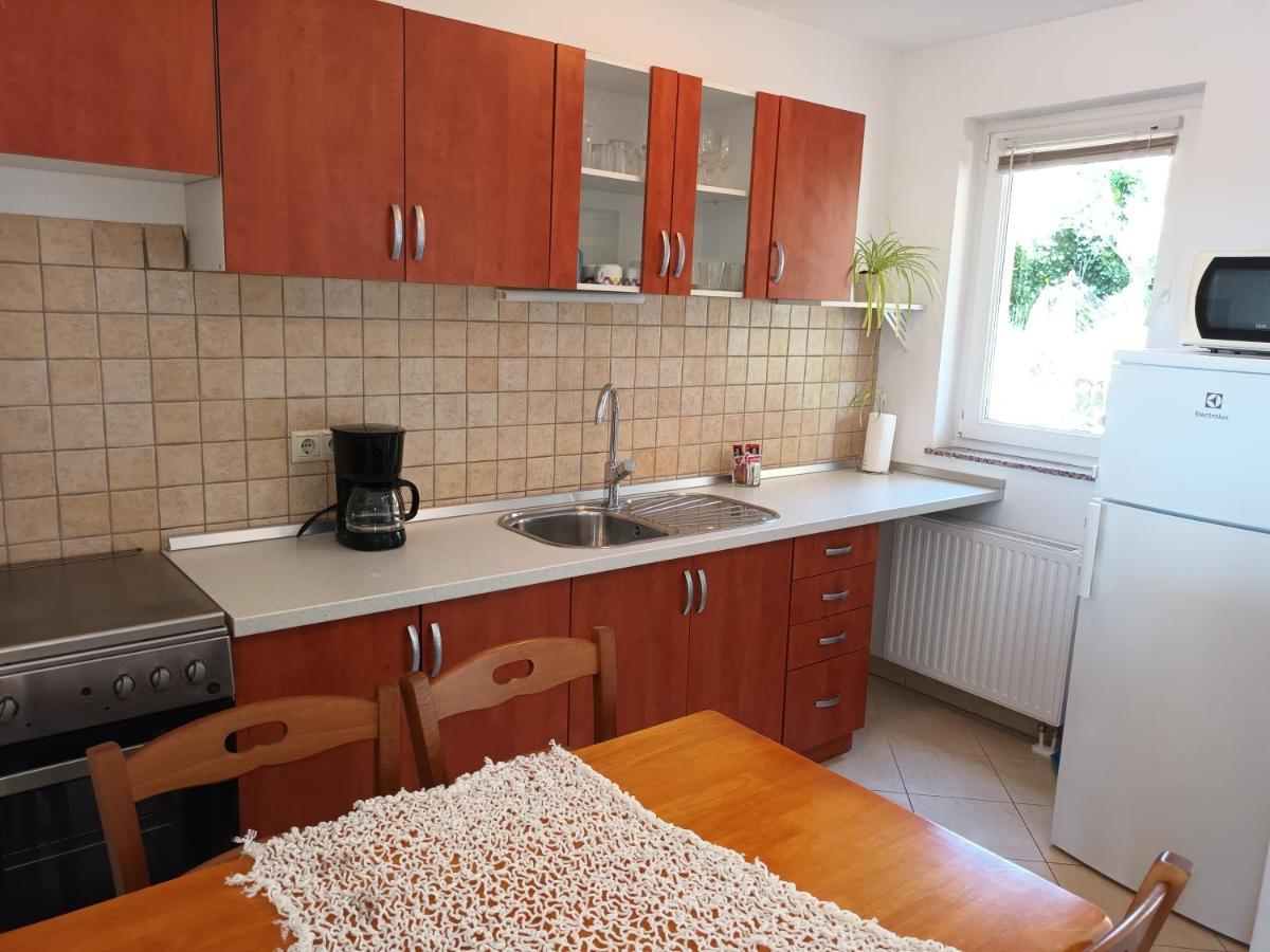 Sea & Honey Apartment Кърк Екстериор снимка
