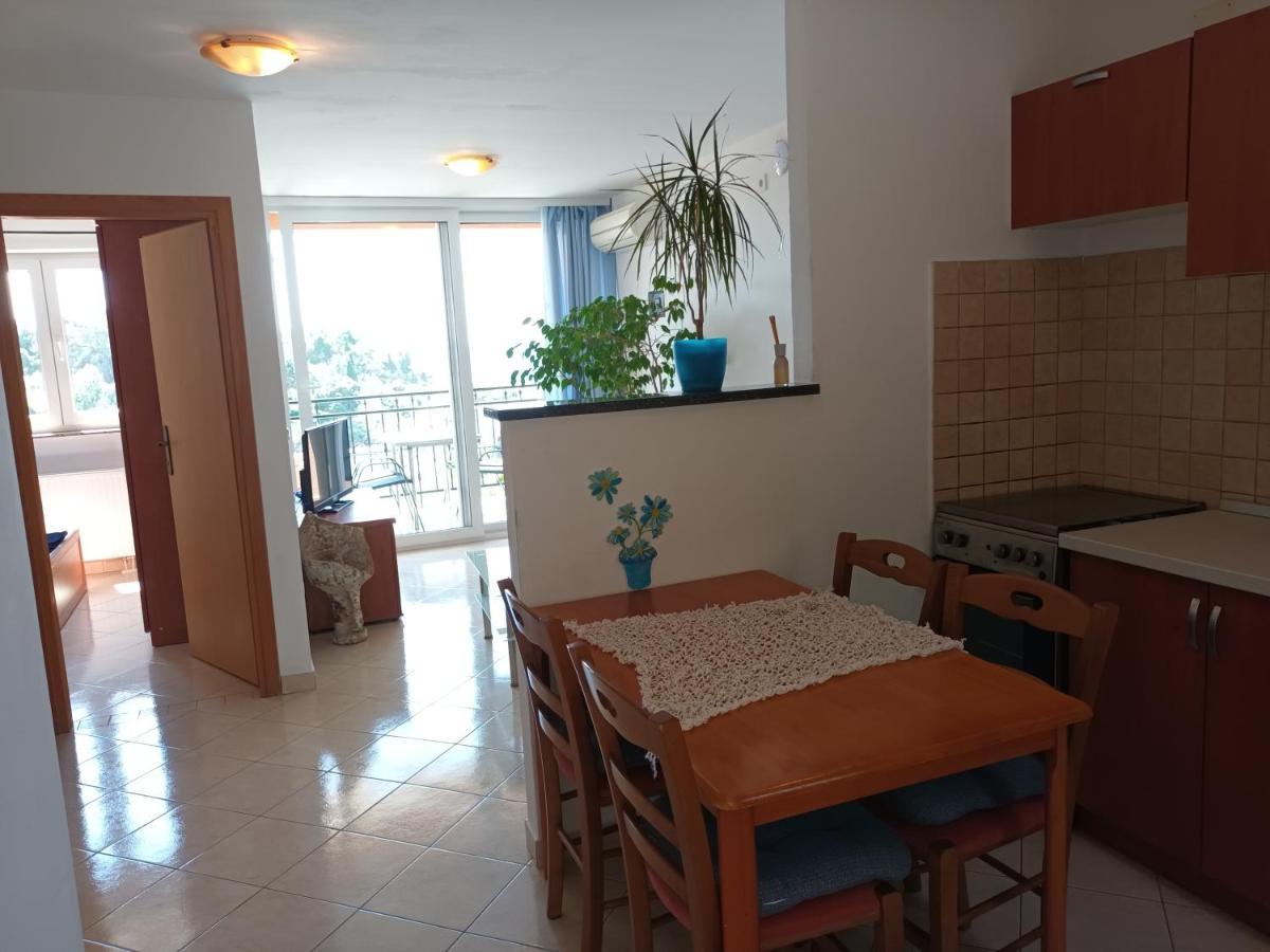 Sea & Honey Apartment Кърк Екстериор снимка