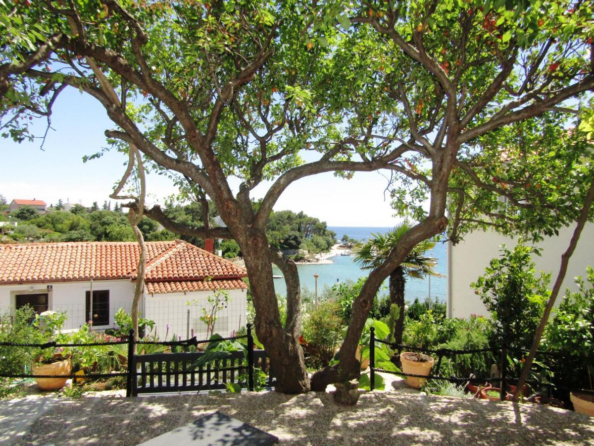 Sea & Honey Apartment Кърк Екстериор снимка