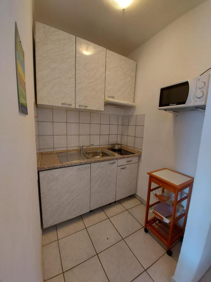 Sea & Honey Apartment Кърк Екстериор снимка